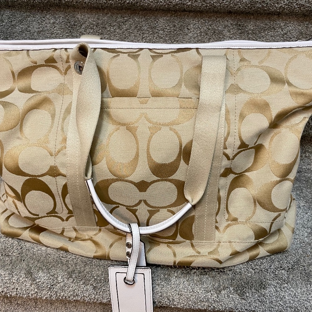 Large Coach Weekender Bag—Two tone brown, large C